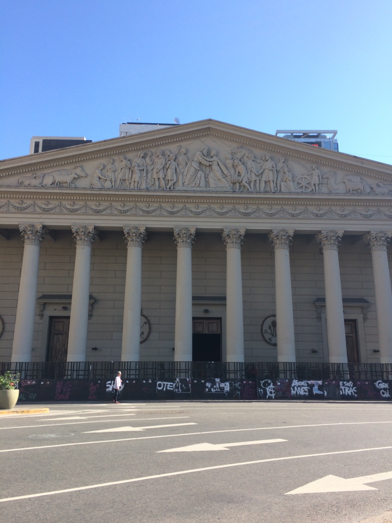 Frente de la catedral metropolitana